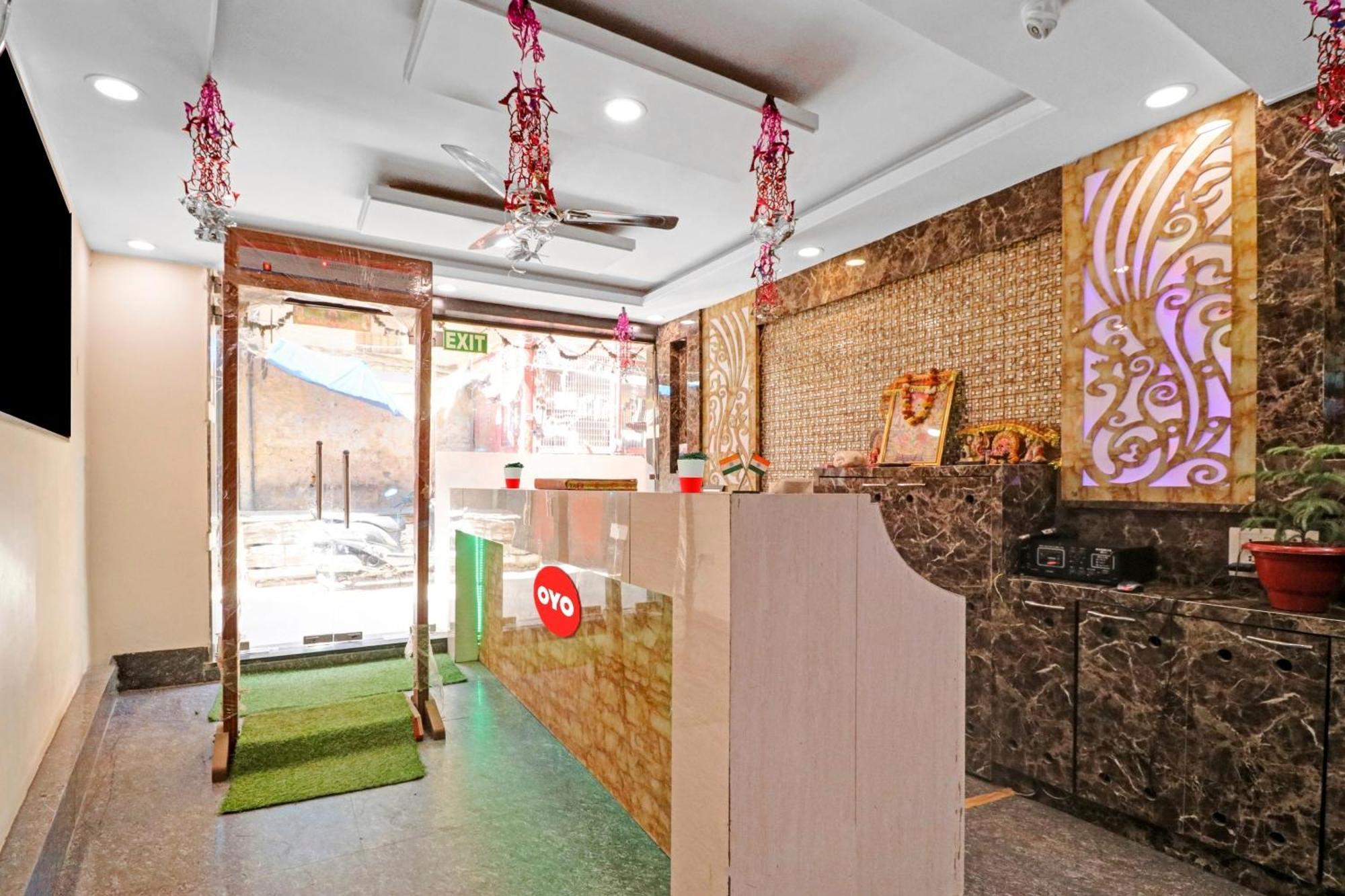 Oyo 82718 住宿之家酒店 新德里 外观 照片